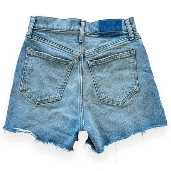 Abercrombie & Fitch High Rise Mom Shorts - Picture 1 of 9